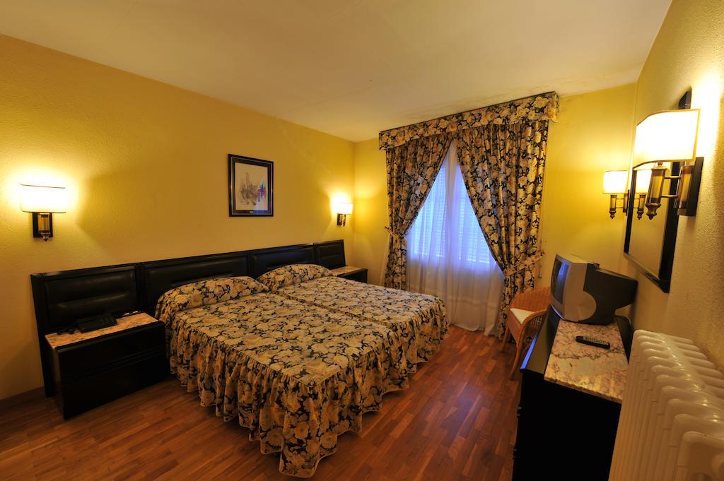 Hotel Tall De Conill Capellades Cameră foto